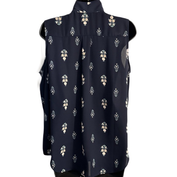 Ann Taylor L navy blue floral sleeveless blouse w neck tie - Picture 8 of 11